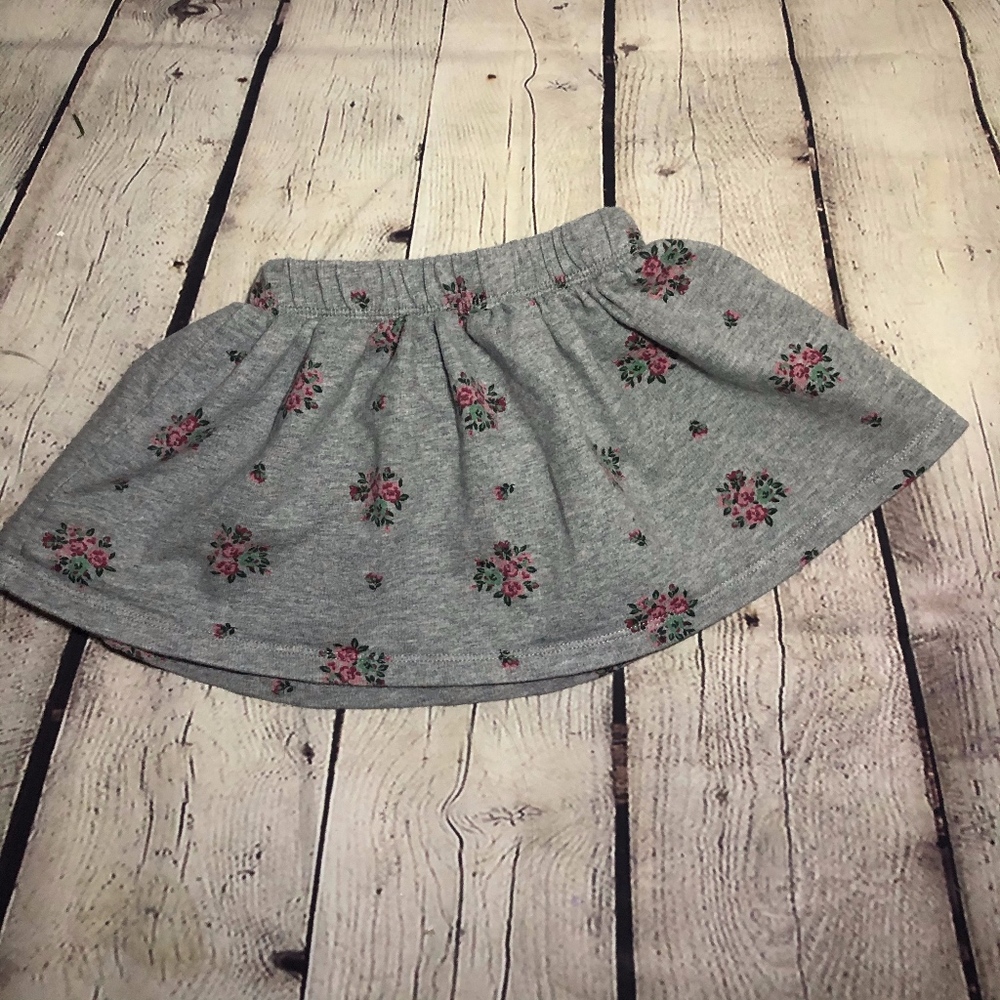 Baby Gap Gray Floral Skirt